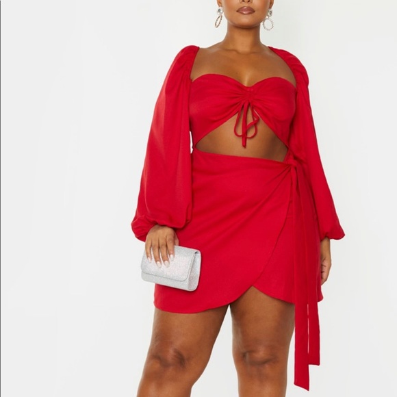 For the plus queens 😍beautiful red bodycon for different occasions ✨ - Picture 4 of 5